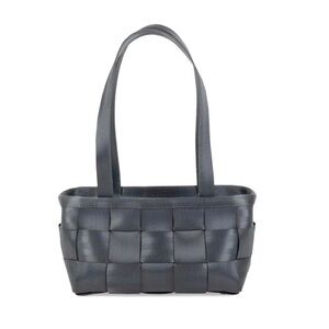 Harvey’s seatbelt shoulder bag